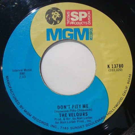 The Velours | I'm Gonna Change / Don't Pity Me (7" single)