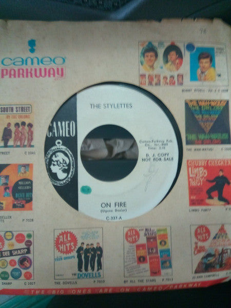 The Stylettes | On Fire (7 inch single)